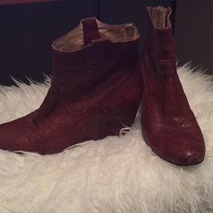 Frye Carson Wedge Bootie